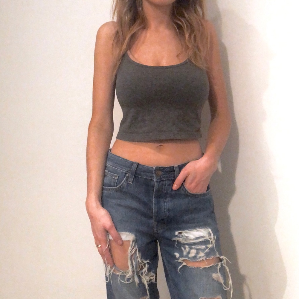 Basic Soft Crop in Heather Gray
